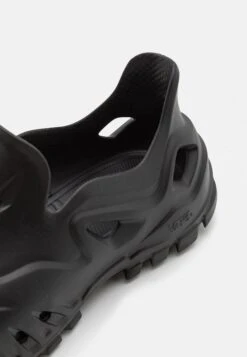 Vans Amzn Pacu - Instappers - Caviar 13 Vans Amzn Pacu - Instappers - Caviar -Vans Schoen b81633ab8c1d4f13abaf1284527924a7