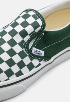 Vans Classic Slip-On Unisex - Instappers - Dark Green/White 13 Vans Classic Slip-On Unisex - Instappers - Dark Green/White -Vans Schoen ba2e2abe5ca54ecea67217ed82fd3730