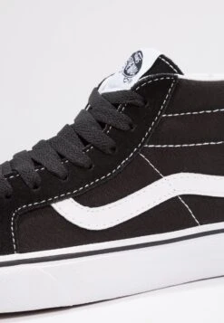 Vans Ua Sk8-Mid Reissue - Sneakers Hoog - Black/True White 17 Vans Ua Sk8-Mid Reissue - Sneakers Hoog - Black/True White -Vans Schoen bcbf948a3c7a49398b37d6dcb244344e