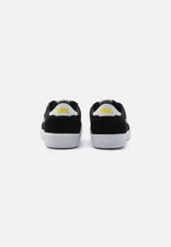 Vans Cruze Too Unisex - Sneakers Laag - Showcase Black/Multi 10 Vans Cruze Too Unisex - Sneakers Laag - Showcase Black/Multi -Vans Schoen c41f4da732c247fba0b311432ff4fe4f