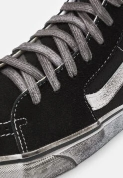 Vans Sk-Hi - Sneakers Hoog - Stressed Black/White -Vans Schoen d5b46543ebcb4266bd83004cb083dc2c