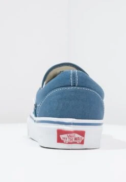 Vans Ua Classic Slip-On - Instappers - Navy -Vans Schoen d7e640c558a14f2bbb37b63fe4ab800c