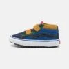 Vans Sk8 Mid Reissue Mte 1 Unisex - Sneakers Hoog - Multi-Coloured/True White 2 Vans Sk8 Mid Reissue Mte 1 Unisex - Sneakers Hoog - Multi-Coloured/True White -Vans Schoen d84bed415317405d89f5eb233cfda7de