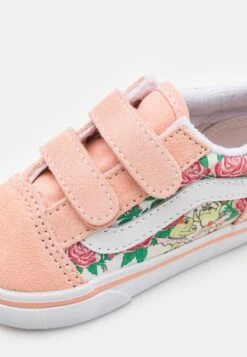 Vans Old Skool Unisex - Sneakers Laag - Tropical Peach 13 Vans Old Skool Unisex - Sneakers Laag - Tropical Peach -Vans Schoen dd224bae93214ed2b56657c088064d90