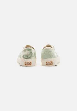 Vans Authentic Convert Vr3 - Sneakers Laag - Green 11 Vans Authentic Convert Vr3 - Sneakers Laag - Green -Vans Schoen e911d1cf5eca465ba89516d0f0e0109e