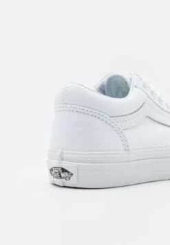 Vans Uy Old Skool - Sneakers Laag - True White 13 Vans Uy Old Skool - Sneakers Laag - True White -Vans Schoen ea84ae61132c4e73a5a2854958f9dfb0
