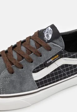 Vans Sk8-Low Unisex - Skateschoenen - Pewter -Vans Schoen ed522b26468f4bffbe33297fbdbf9199