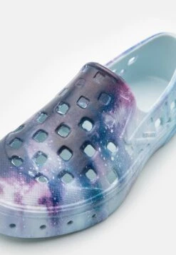 Vans Slip-On Trk Unisex - Instappers - Galaxy Cosmic -Vans Schoen ef617ed64e394d2490804a60e40c1d0f