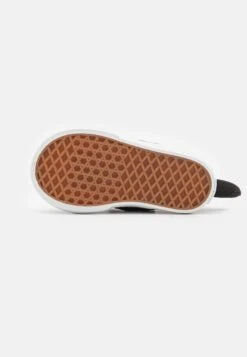 Vans Triceratops Slip-On Unisex - Sneakers Laag - Black/True White 12 Vans Triceratops Slip-On Unisex - Sneakers Laag - Black/True White -Vans Schoen f3d1c575ed9d4fb0837aa0d66ed3fa1f