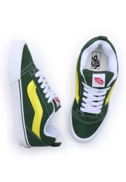 Vans Knu Skool Unisex - Skateschoenen - Green True White 10 Vans Knu Skool Unisex - Skateschoenen - Green True White -Vans Schoen f887c3b9d2ea41119ac6e3d0891577cb
