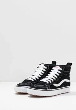 Vans Sk8 Mte Unisex - Sneakers Hoog - Black/True White 15 Vans Sk8 Mte Unisex - Sneakers Hoog - Black/True White -Vans Schoen f8adc3ecf30c45878f5d9f998a318e2d