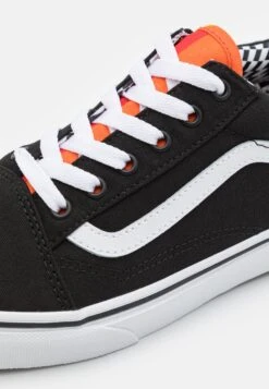Vans Old Skool - Sneakers Laag - Gradient Black/Multi-Coloured -Vans Schoen fde76dbe714c4cfdb645ef19a43183ef